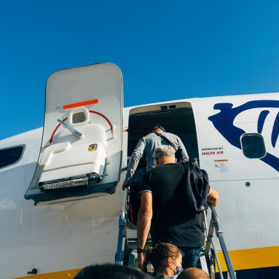 Why Hydration Matters: Secrets from an Airline Pilot